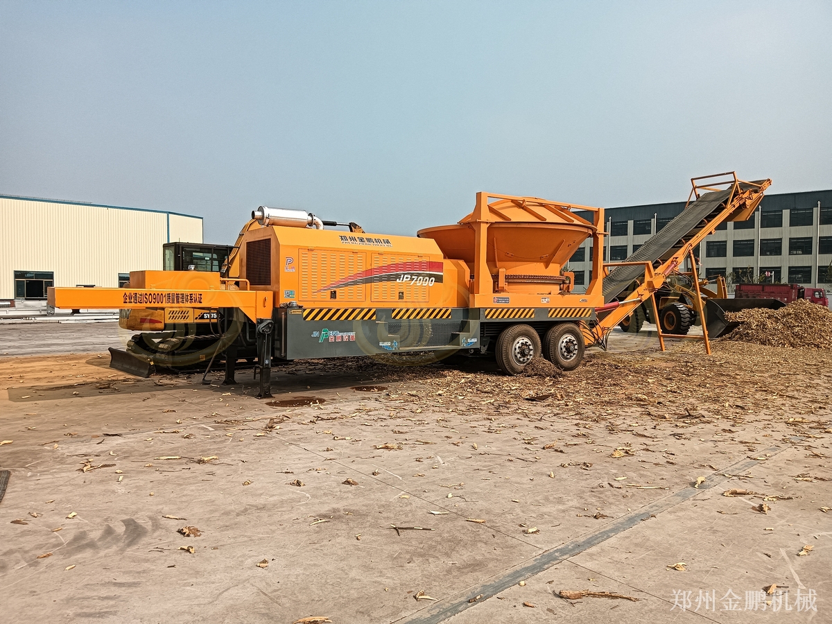 郑州金鹏直接粉碎树根机械处理树根的选型要点