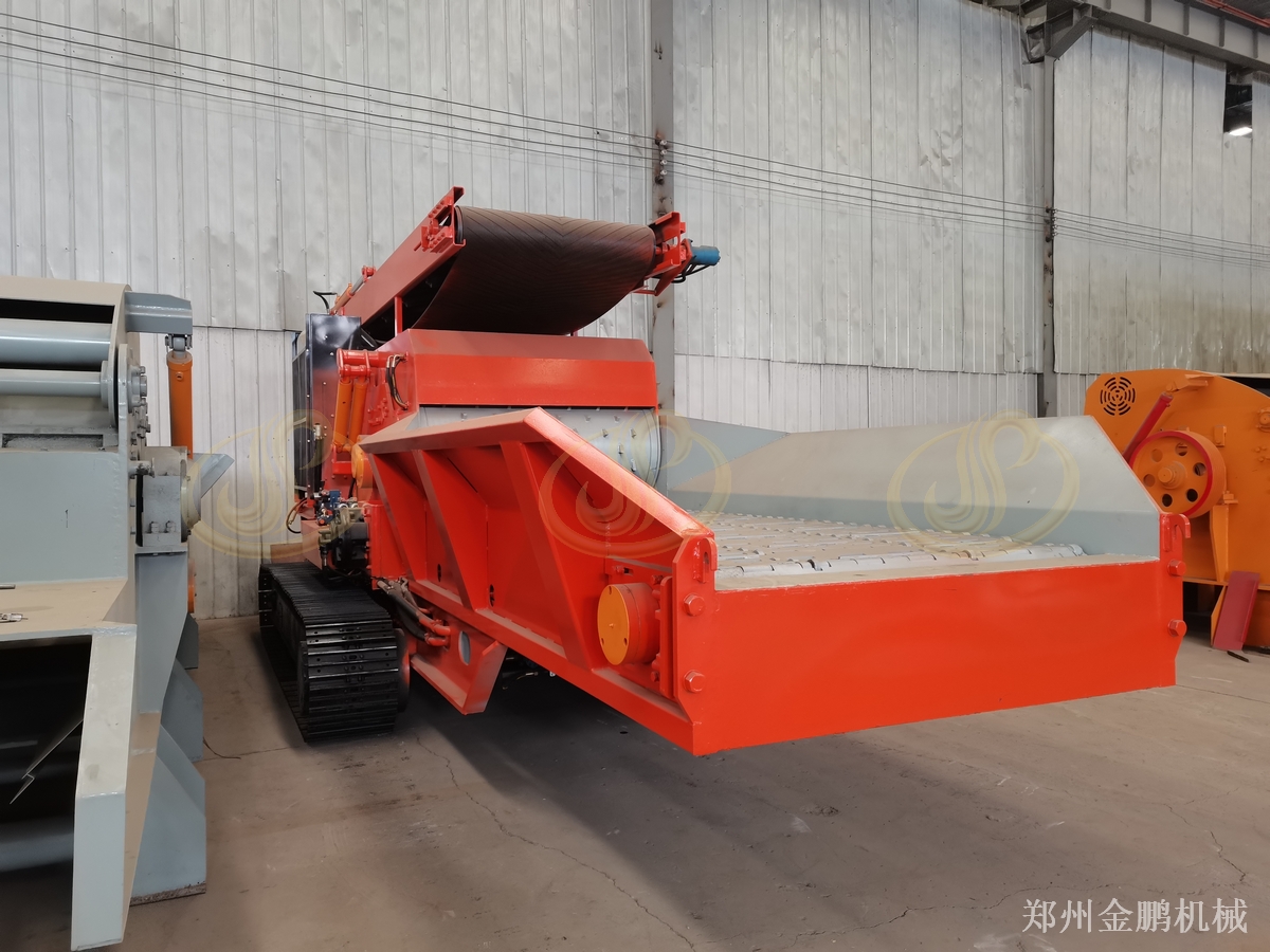 郑州金鹏移动大型树根粉碎机，林场现场作业利器